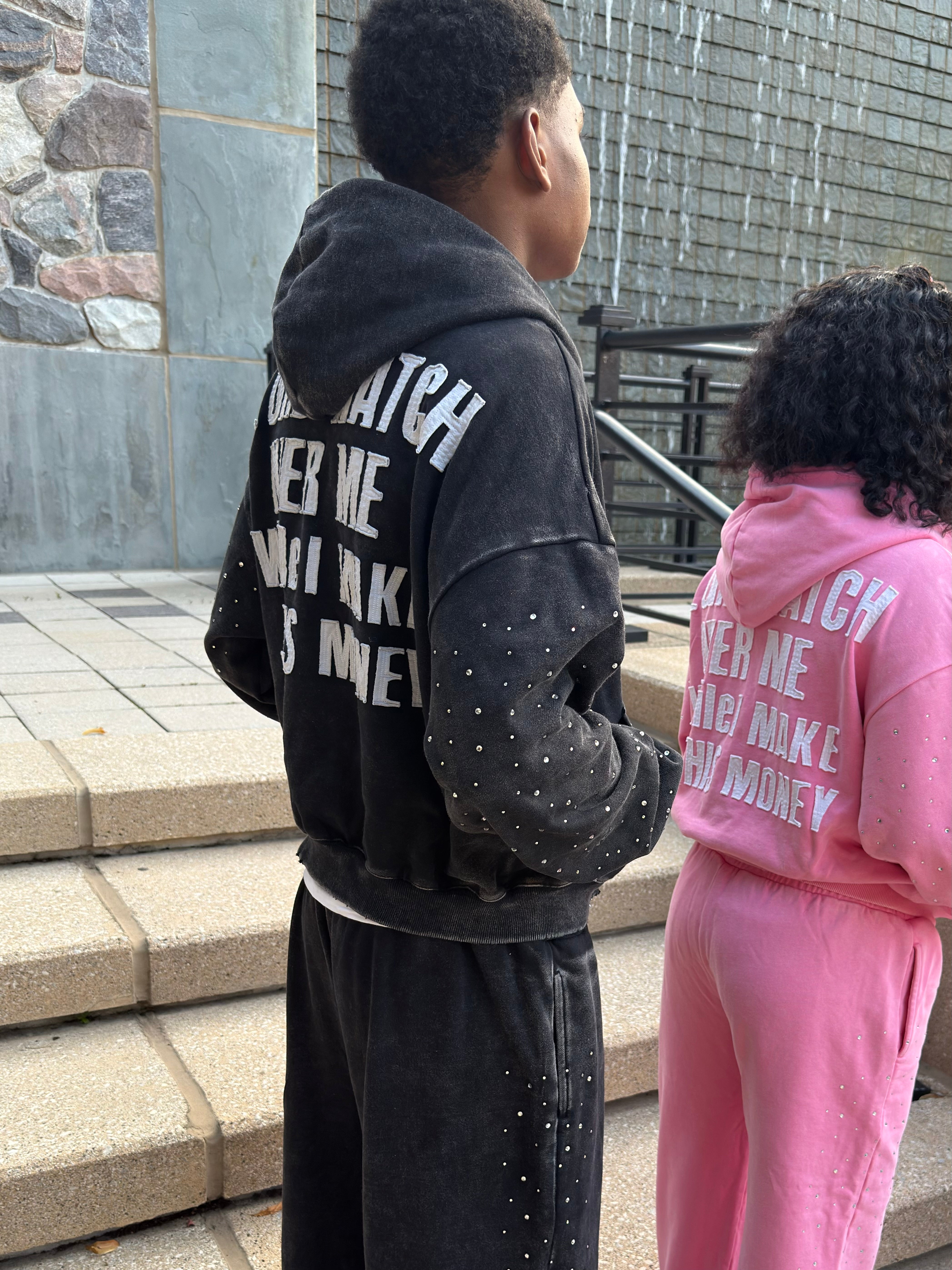 Chandelier Christian zip up