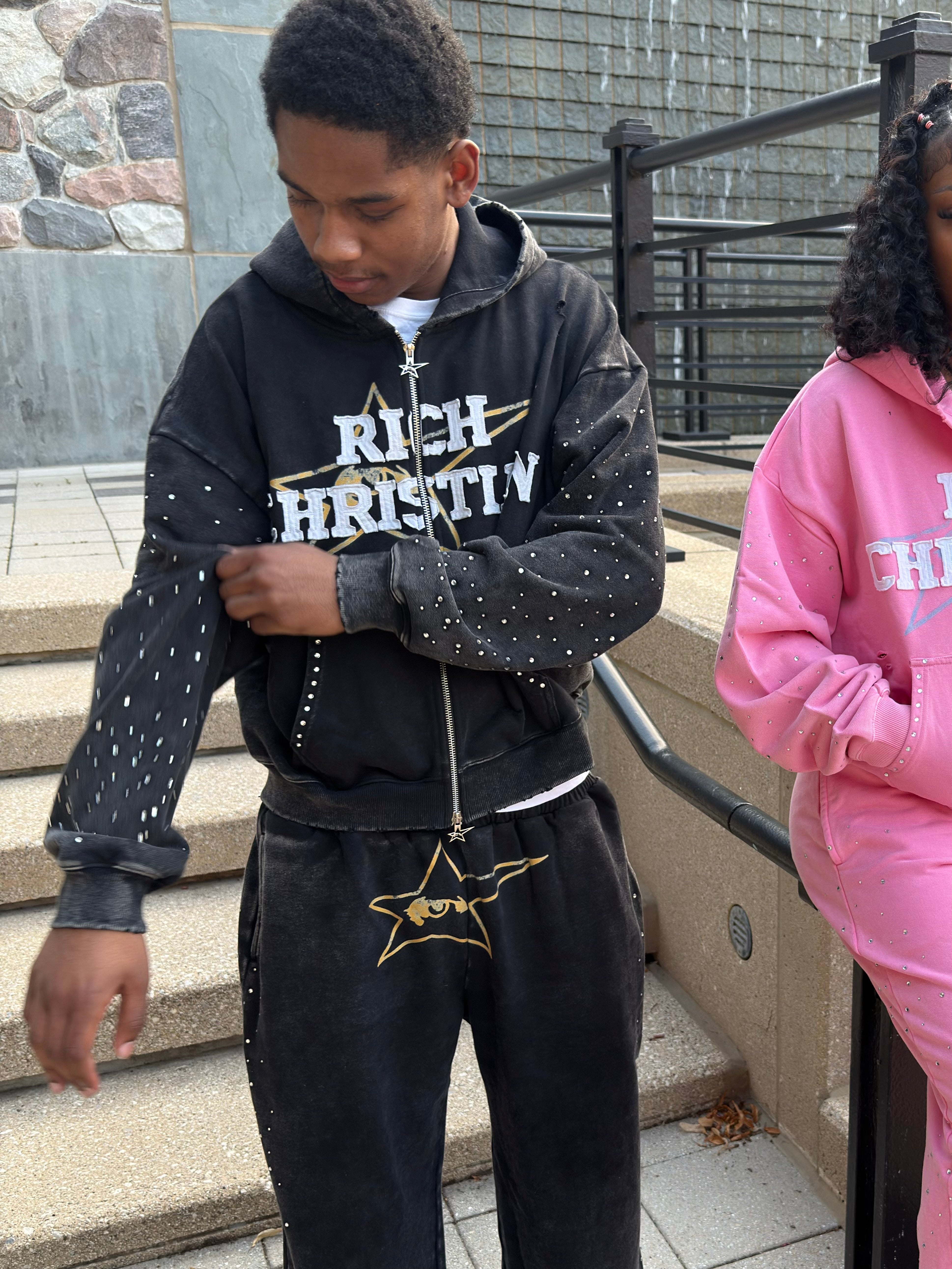 Chandelier Christian zip up